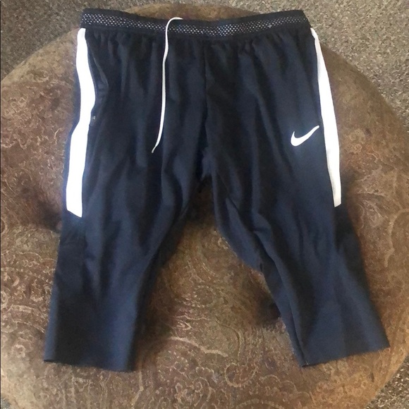nike 3 quarter pants nike 3 quarter pants